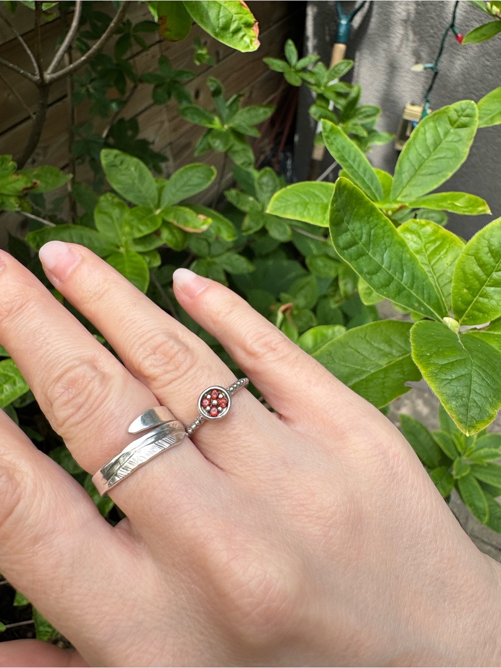 Vintage silver genuine garnet ring - size 6 - stamped 925